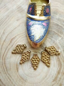 Brass Jewelry Connector for unique craft projects – Shop high-quality findings now!