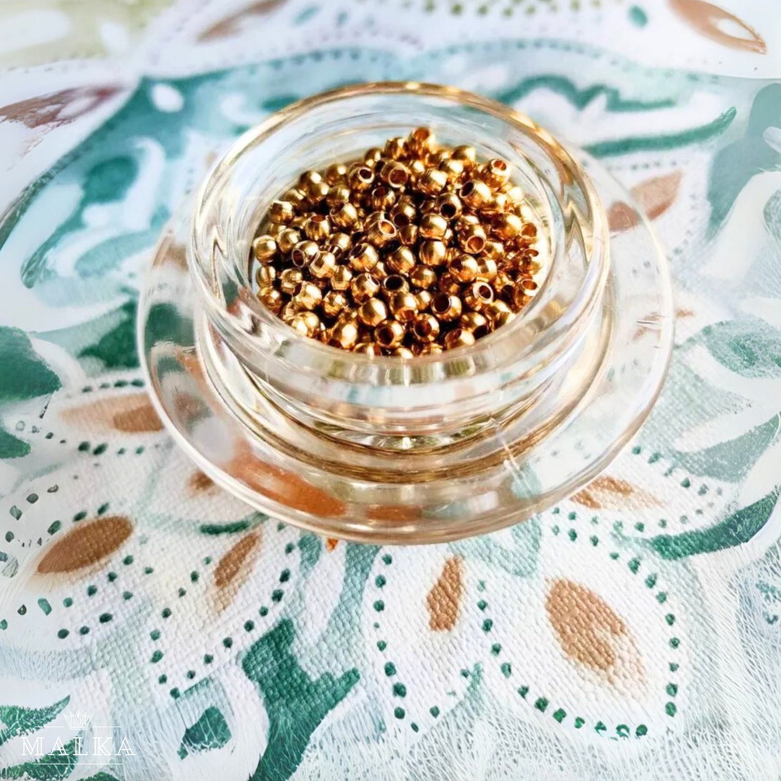 2.5mm Brass Round Beads - Image 3