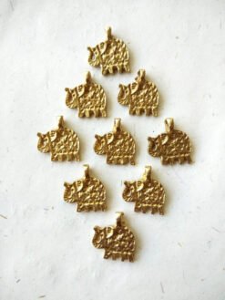 Elephant charms wholesale – Elegant brass charms for jewelry.