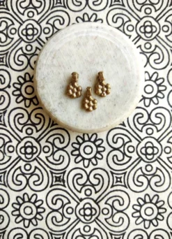 flowers macrame brass charms