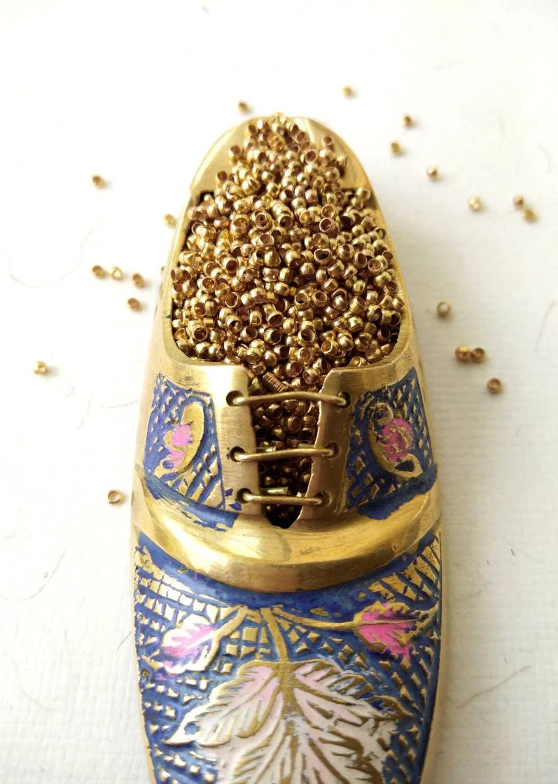 1mm Brass Stopper Beads - Image 3