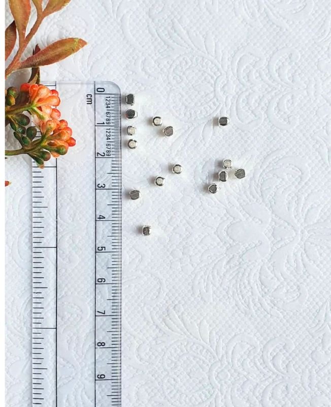 3.5MM Silver-filled brass Geometric Beads - Image 5