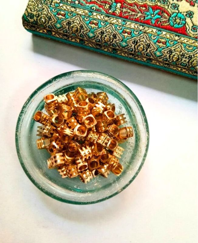 4MM Brass Square Geometric Beads - Image 3