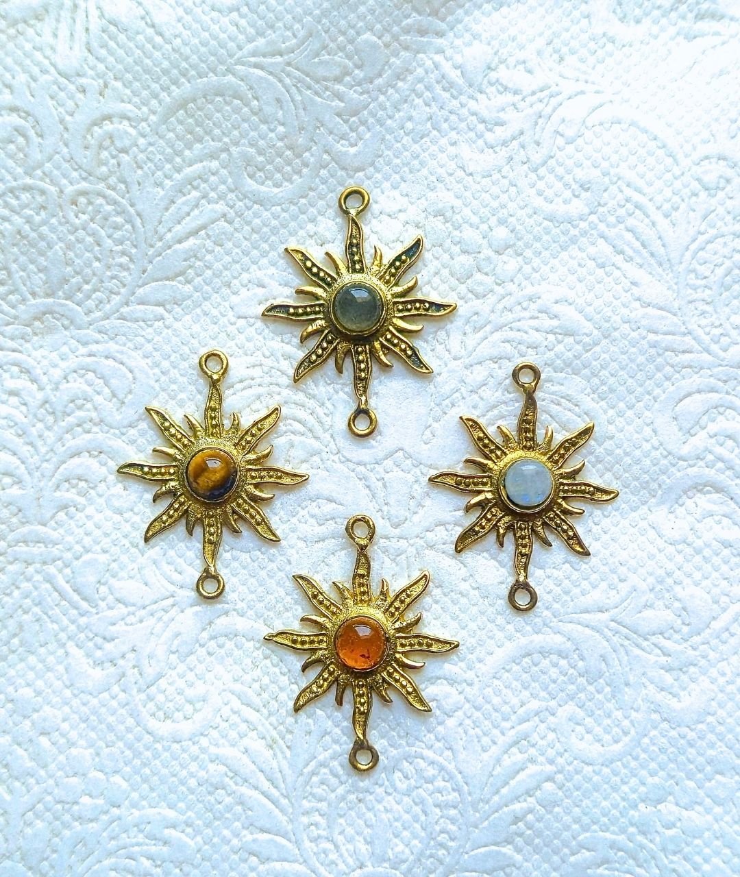 Sun Stones Connectors - Image 2