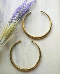 Hammered Shine Finish Brass Choker Set
