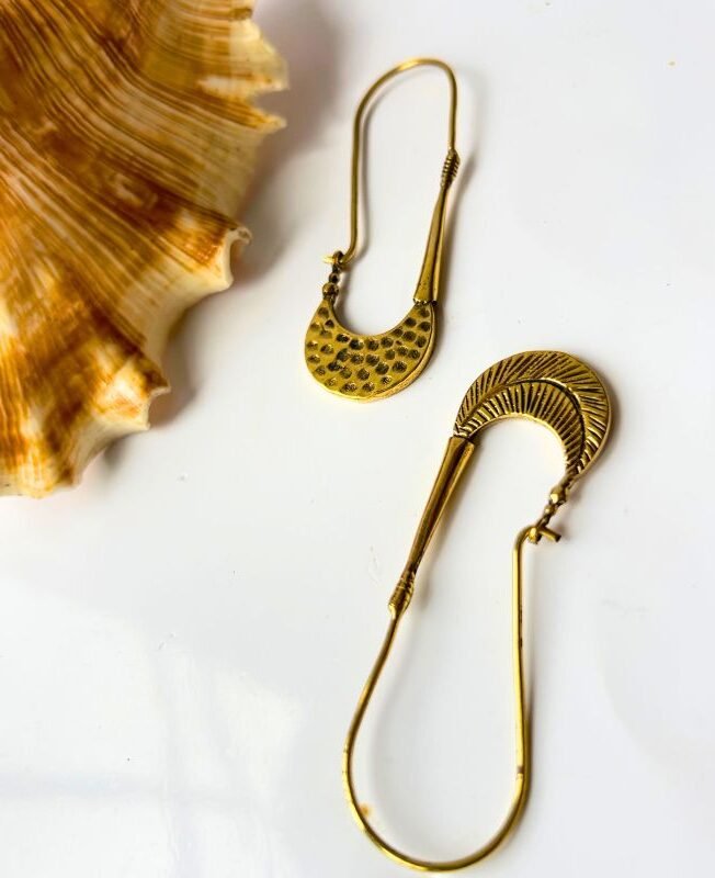 5/20 Pairs Elongated Drop Hoop Brass Earrings