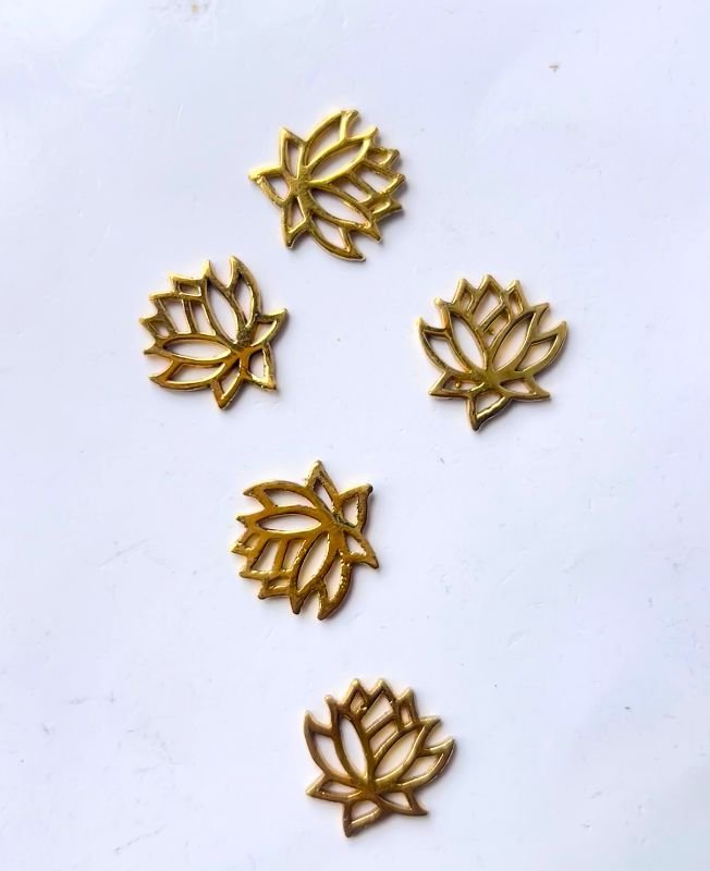 Fanciful Golden Lotus Petal Brass Special Charms - Image 3