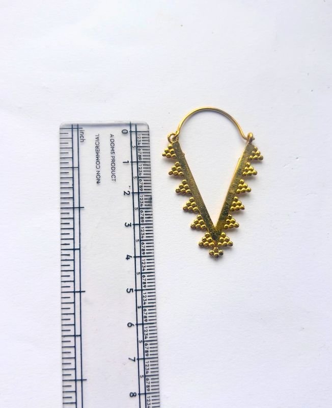 5/20 Pairs Tribal V Shaped Inspired Hoop Brass Earrings - Image 3