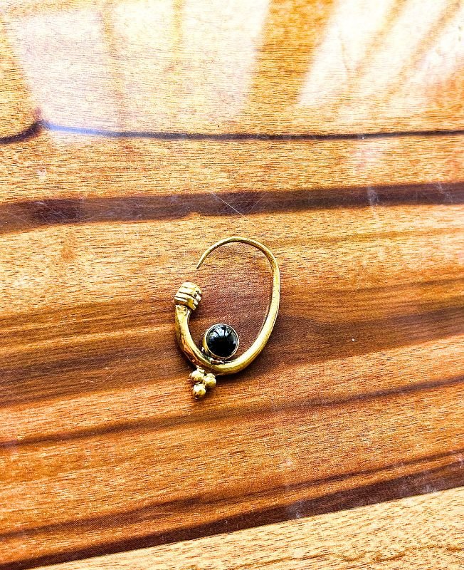 5/20 Pairs Black Tribal Spiral Brass Earrings - Image 2