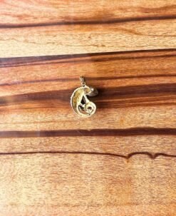 Alternative view of 1/3/10 Pieces Unique Chameleon Brass Pendant