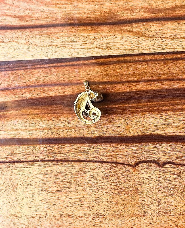 1/3/10 Pieces Unique Chameleon Brass Pendant - Image 2