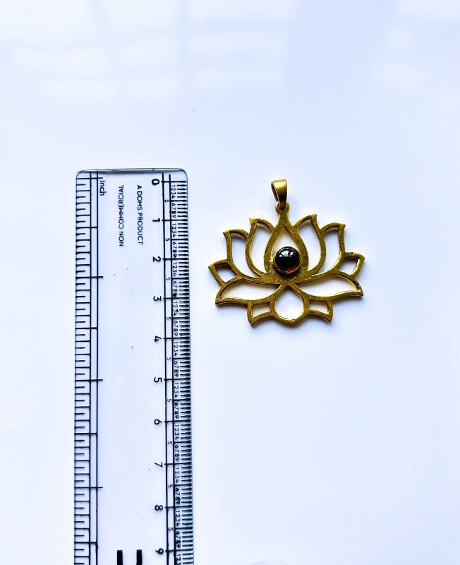 1/3/10 Pieces Lotus Garnet Accent Brass Pendant - Image 2