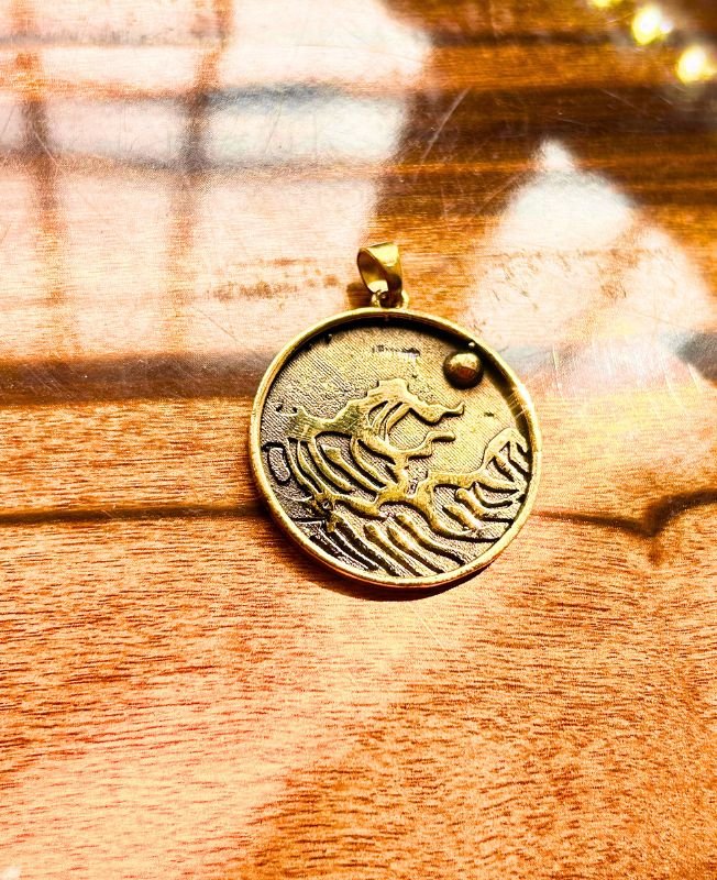 1/3/10 Pieces Horse & Wave Motif Brass Pendant - Image 2