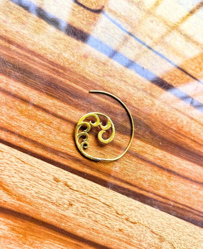 5/20 Pairs Wave Spiral Hoop Brass Earrings - Image 2
