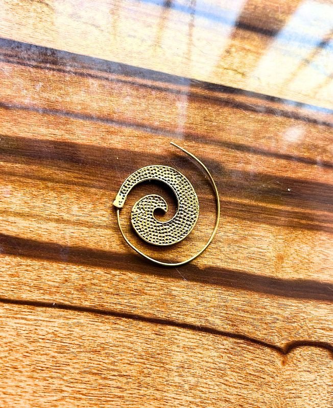 5/20 Pairs Coiled Spiral Hoop Brass Earrings - Image 2