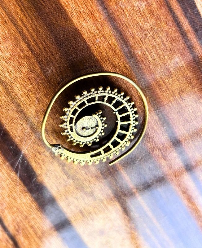 5/20 Pairs Turquoise Stone Spiral Brass Earrings - Image 2