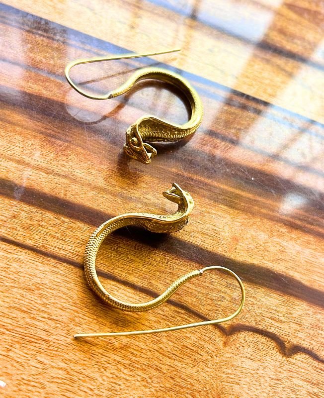 5/20 Pairs Spiral Snake Hoop Brass Earrings - Image 2