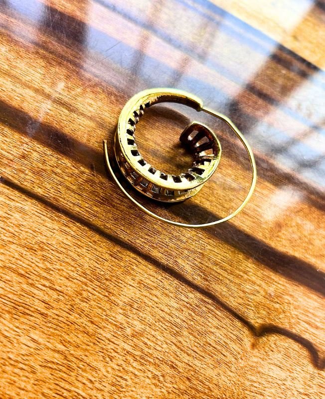 5/20 Pairs Fusion Tribal Spiral Brass Earrings - Image 2