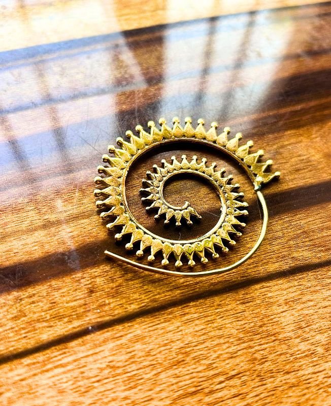 5/20 Pairs Artistry Spiral Filigree Brass Earrings - Image 2