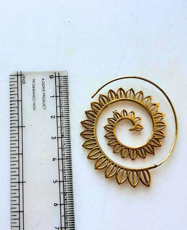 5/20 Pairs Petals Spiral Filigree Brass Earrings - Image 3