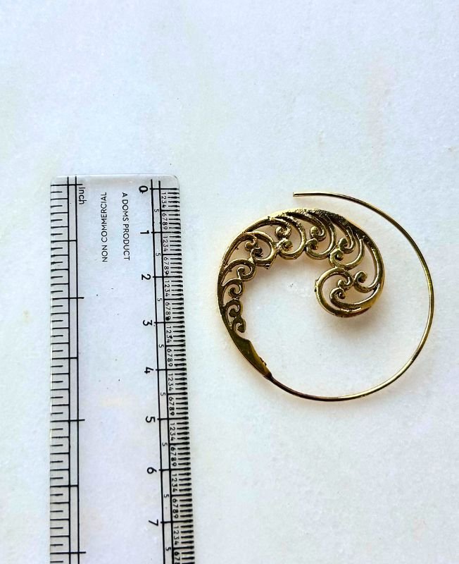 5/20 Pairs Petal Spiral Filigree Brass Earrings - Image 3