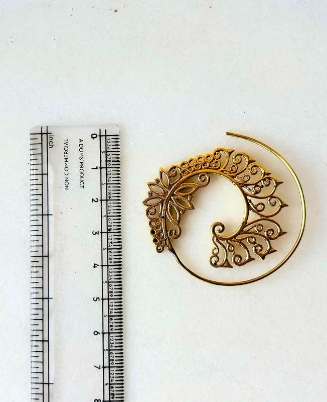 5/20 Pairs Ornate Spiral Filigree Brass Earrings - Image 3