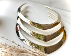 Mirage Curve Hammered Brass Choker Set