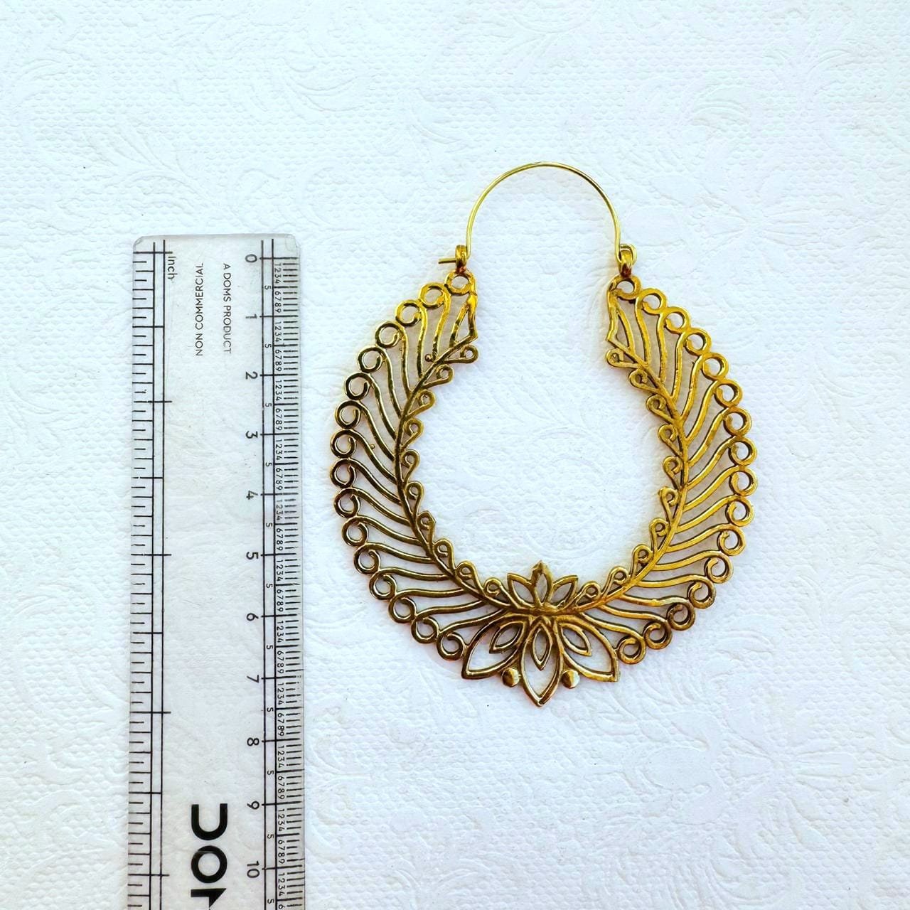 5/20 Pairs Vine Lotus Hoop Brass Earrings - Image 3