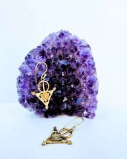 5/20 Pairs Triangular Silhouette Drop Brass Earrings