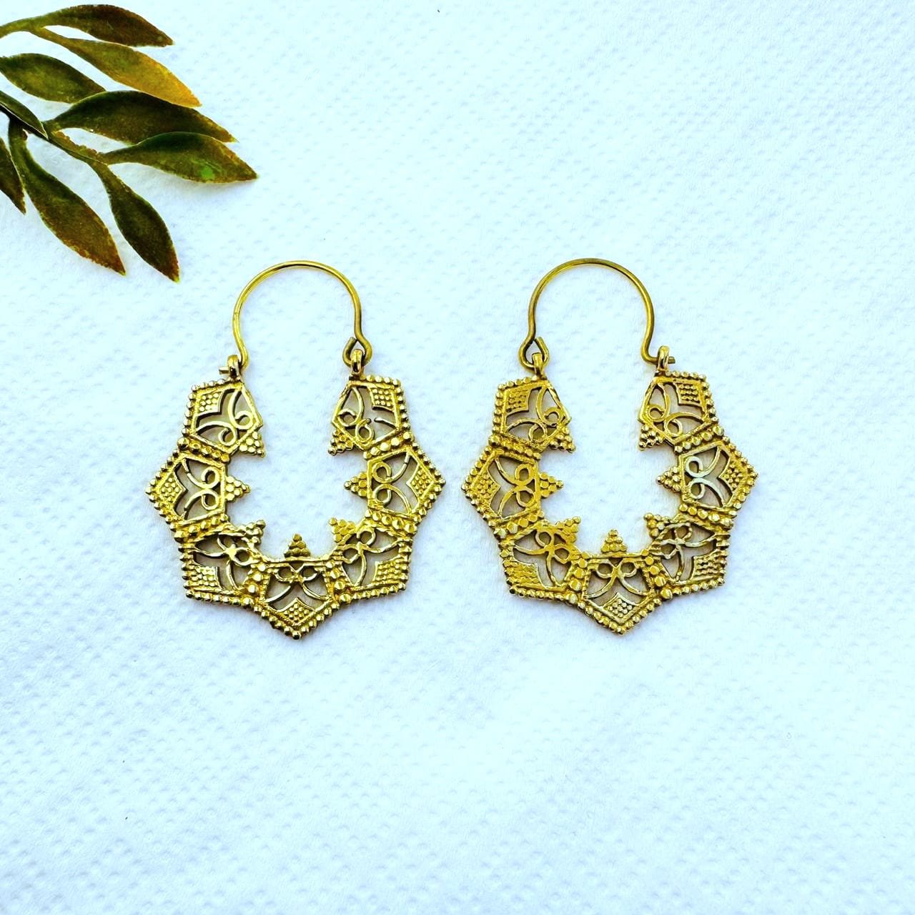 5/20 Pairs Striking Hexagon Hoop Brass Earrings - Image 2