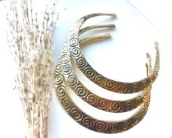 Spiral Engraved Brass Choker Set