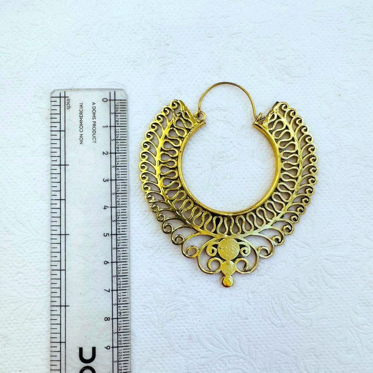 5/20 Pairs Decorative Filigree Hoop Brass Earrings - Image 3