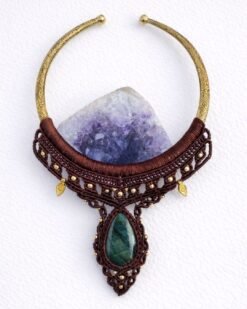 Alternative view of Green Labradorite Stone Macrame Choker