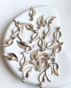 Alternative view of Silver Polished Leaves Charms
