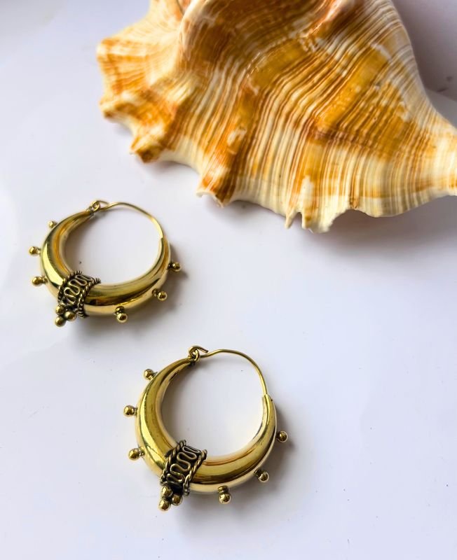 5/20 Pairs Thick Crescent Hoop Brass Earrings