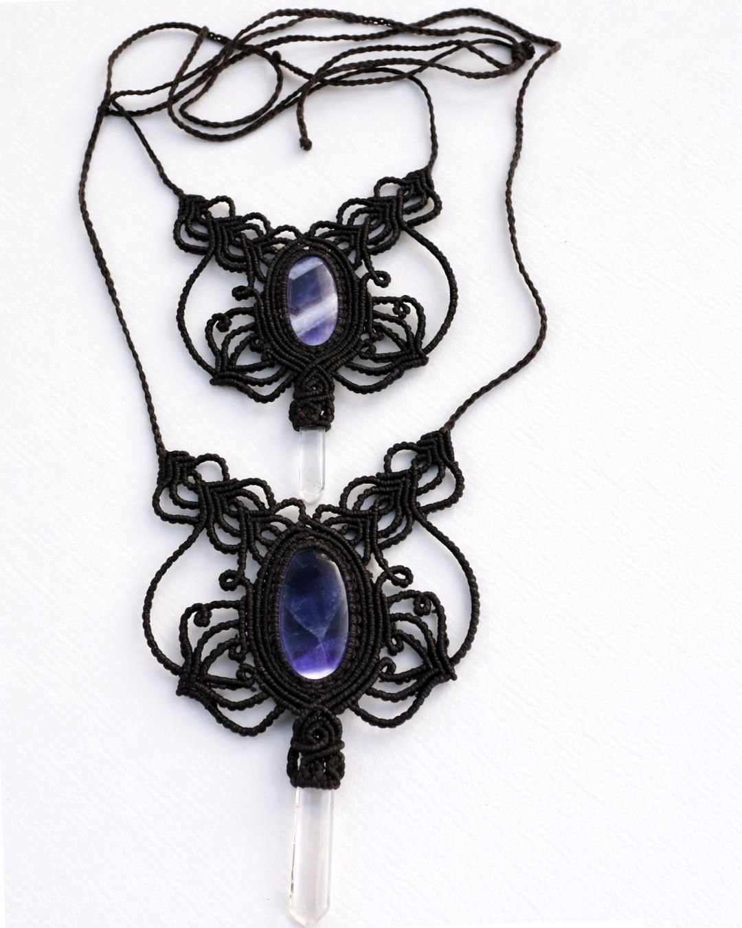 Faceted Stone Stone Macrame Necklace
