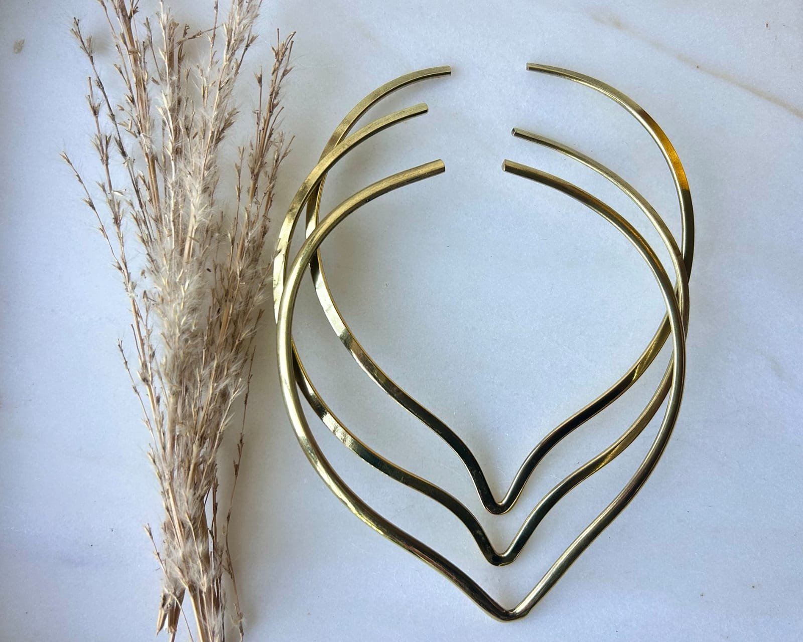 Minimal Sleek V Shape Brass Choker Set