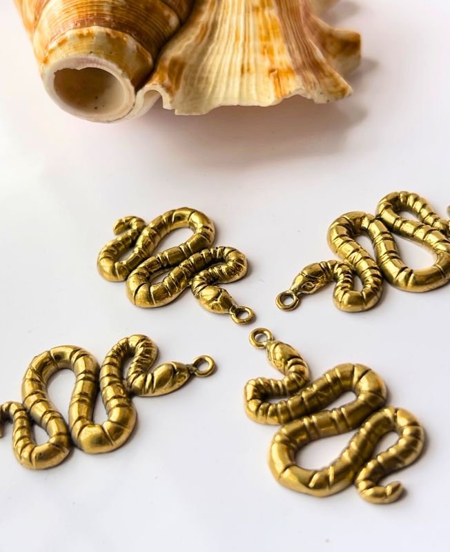 Antique Gold Textured Snake Brass Special Charms