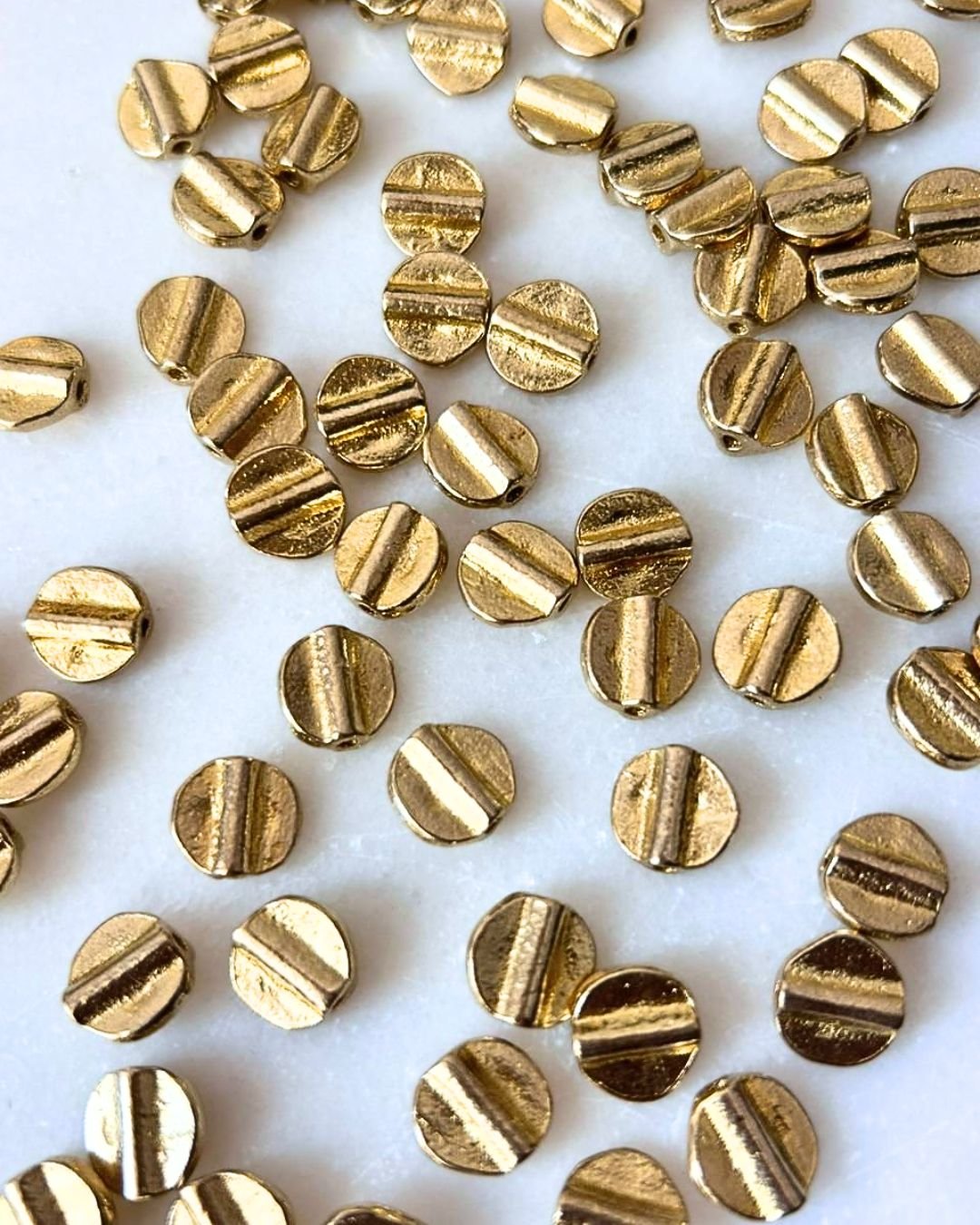 Minimal Round Slider Brass Charms