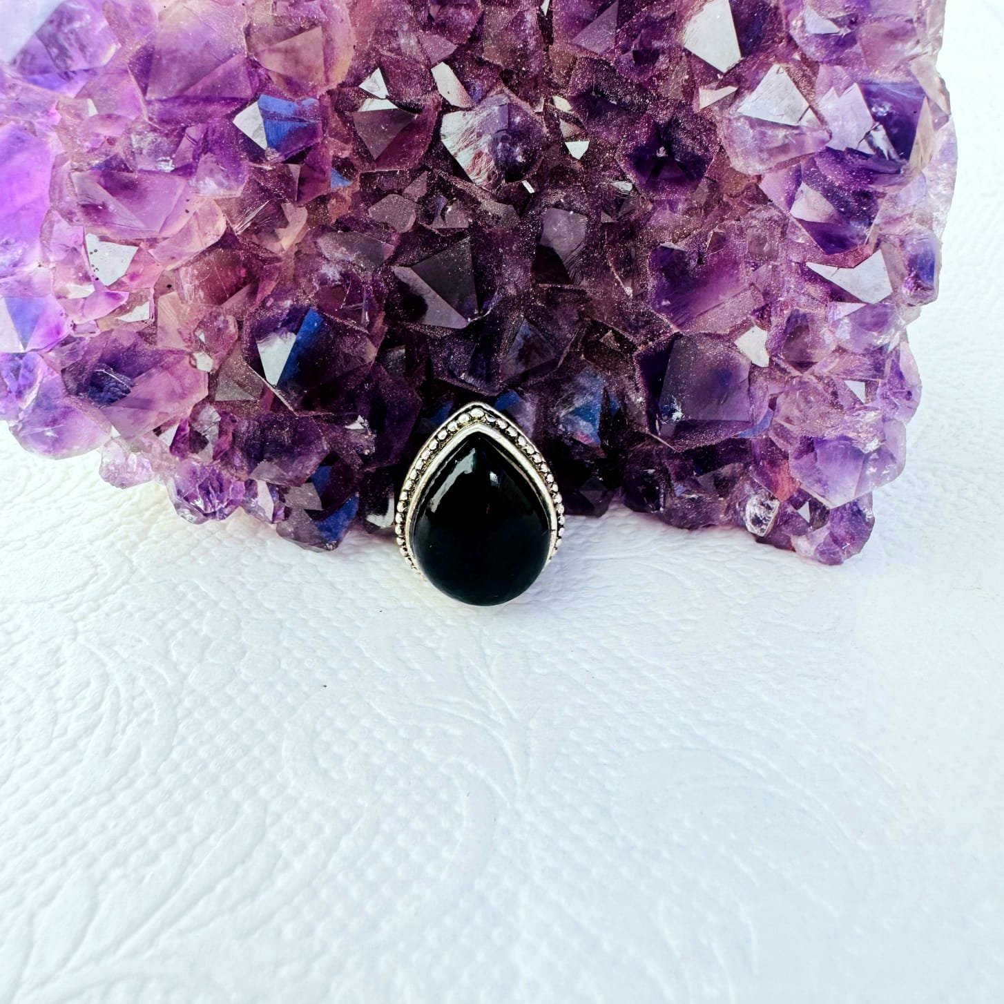 Black Onyx Teardrop Grooved Stones Connectors