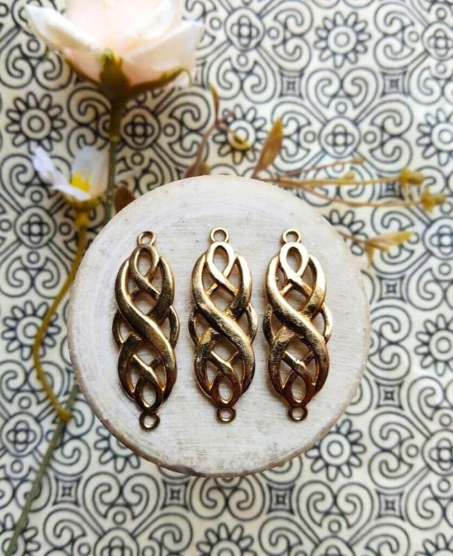 Twist Knot Brass Special Charms