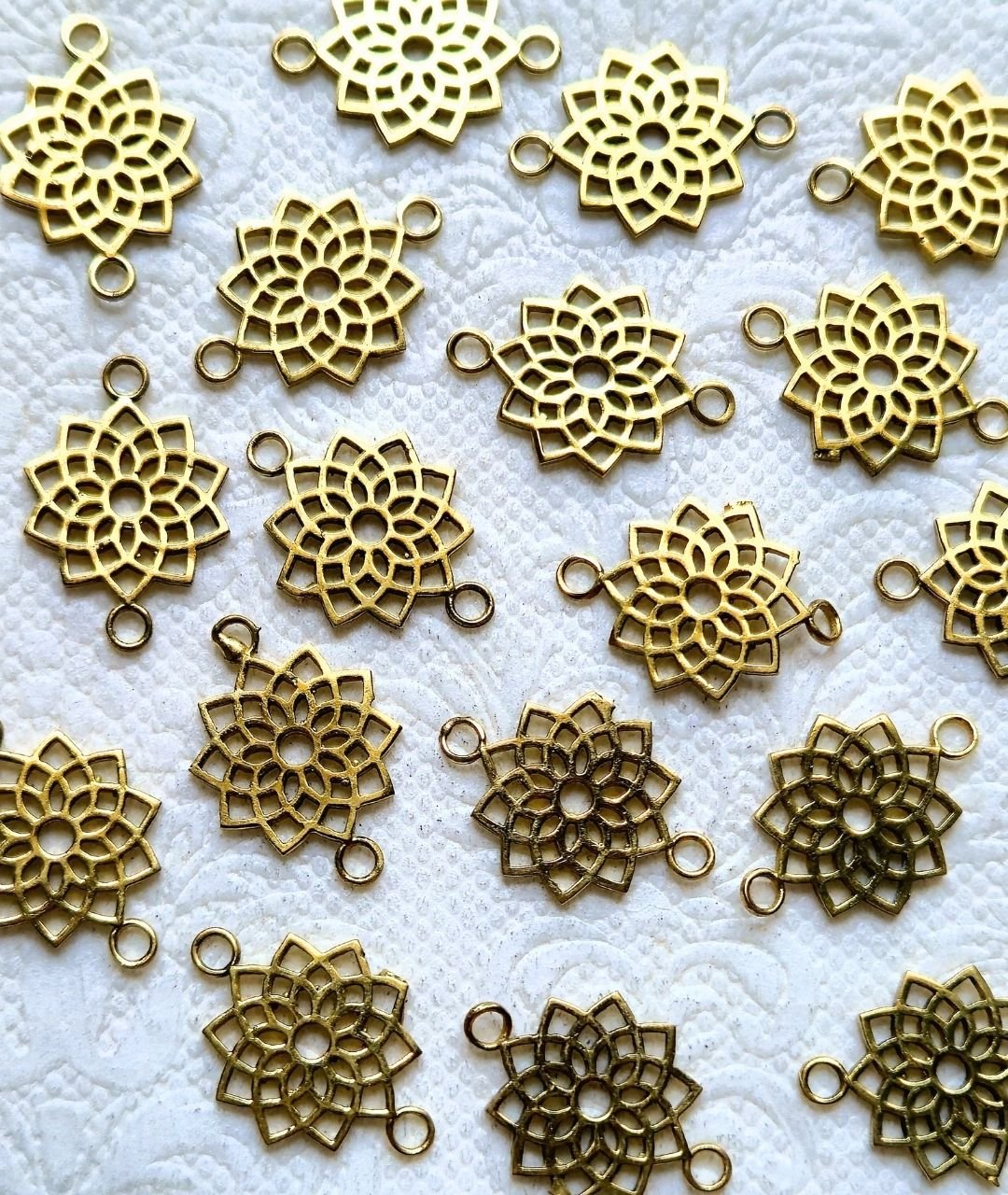 Geometric Flower Brass Connectors