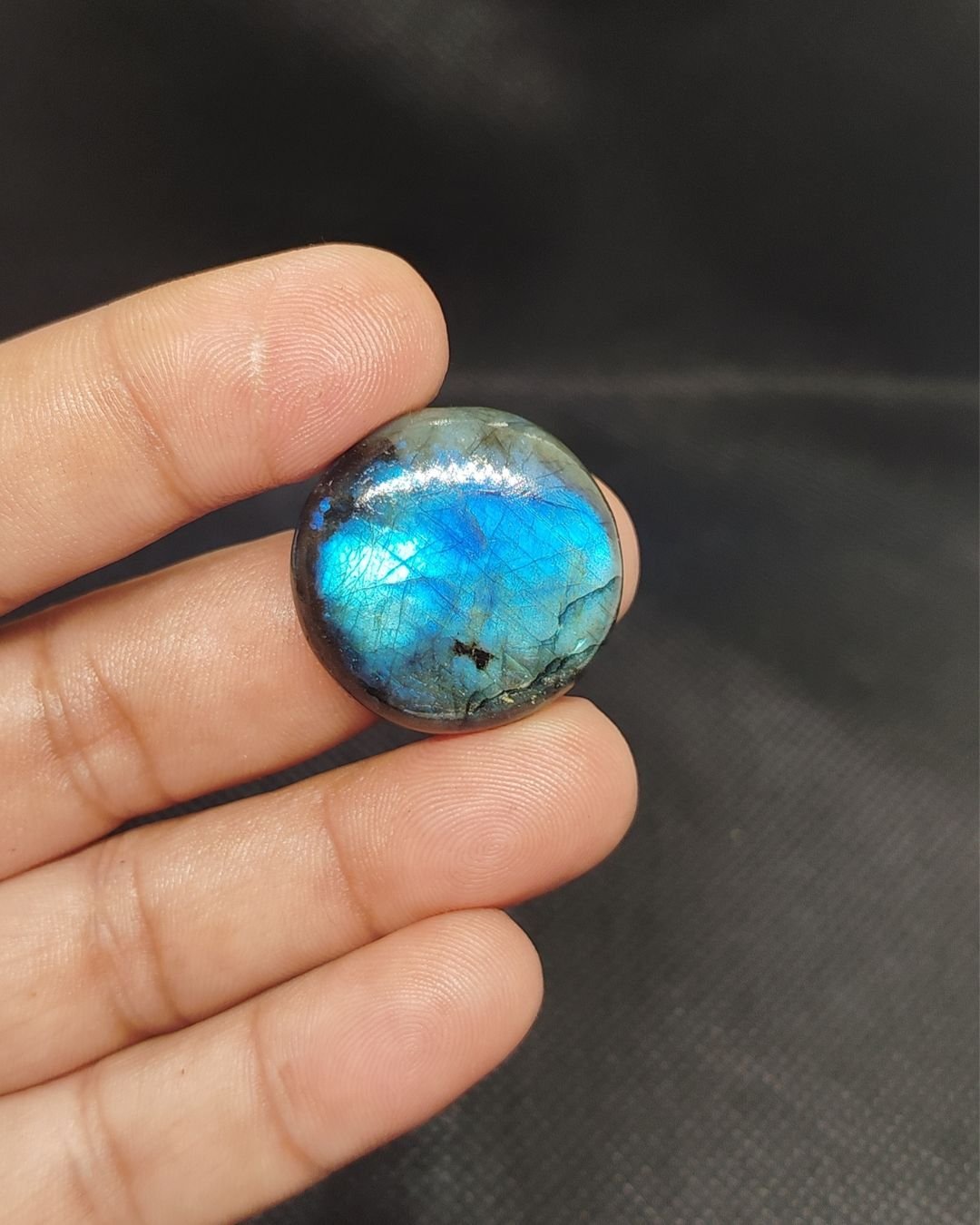 28mm Labradorite Cabochon - Round Shape - Image 3